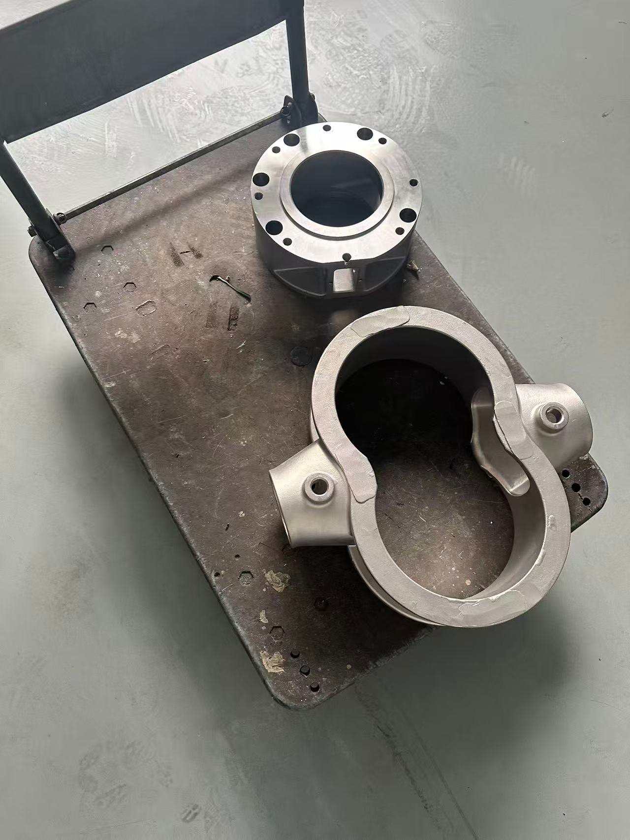 Aluminum Die Cast Housing for Industrial Equipment manufacturing image