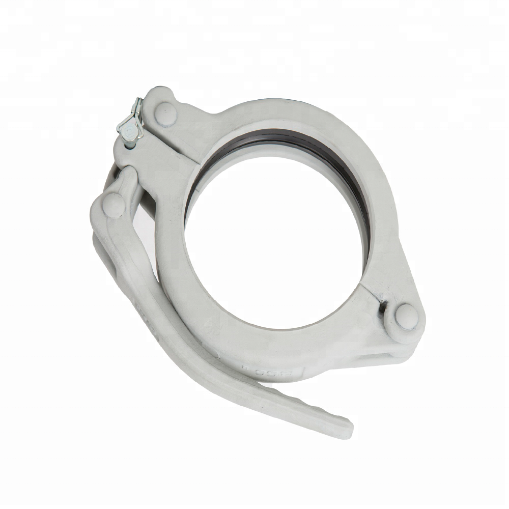 Angled view of the DN125 clamp showing the hinge and inner ring